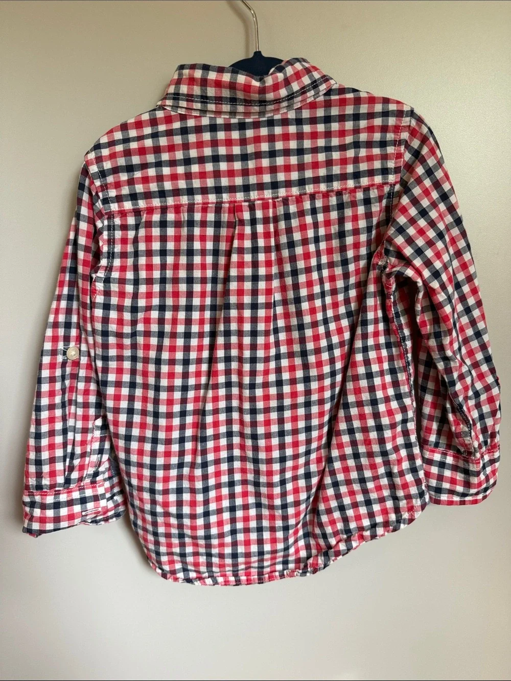GAP Red, Navy & White Plaid Button-Down Shirt